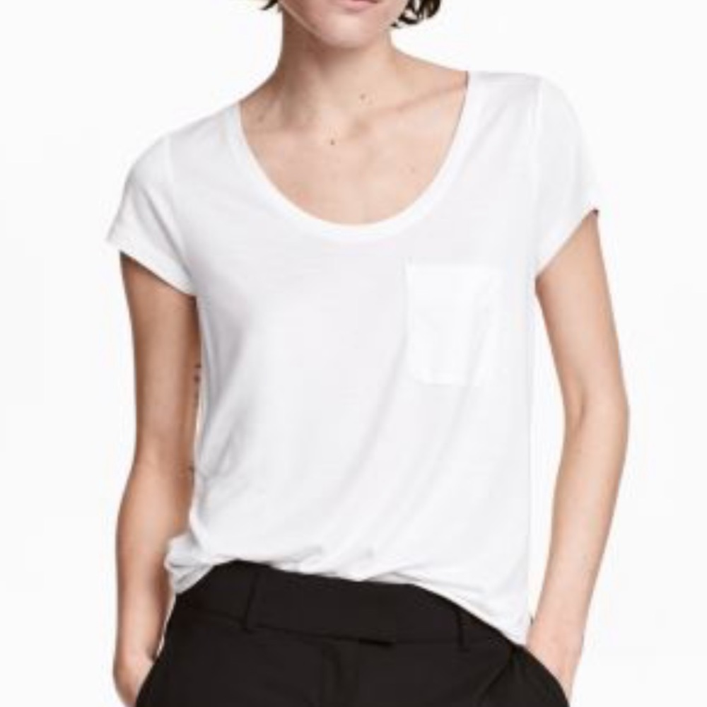 H&M T-shirt with pocket